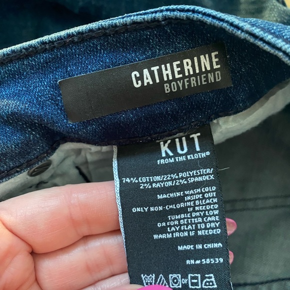 KUT From the Cloth Catherine distressed boyfriend jeans size 2 - Picture 6 of 8